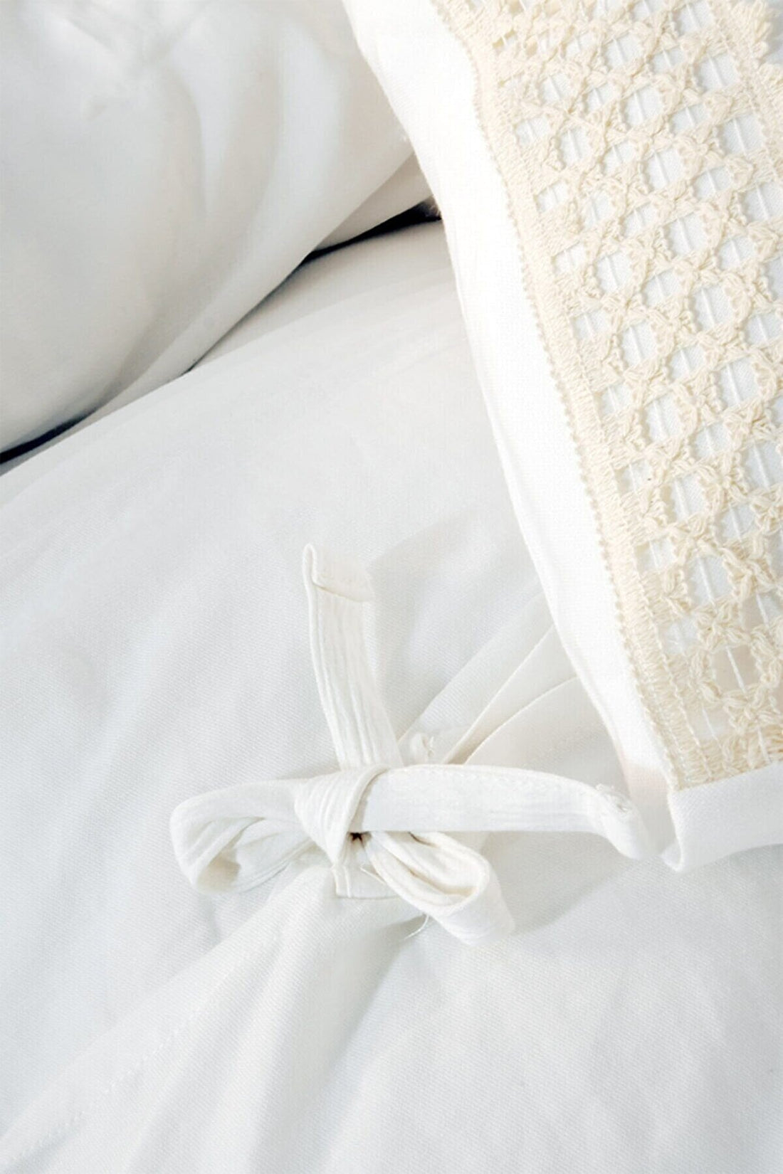 White Lace 100% Cotton Duvet Cover Pillow Set