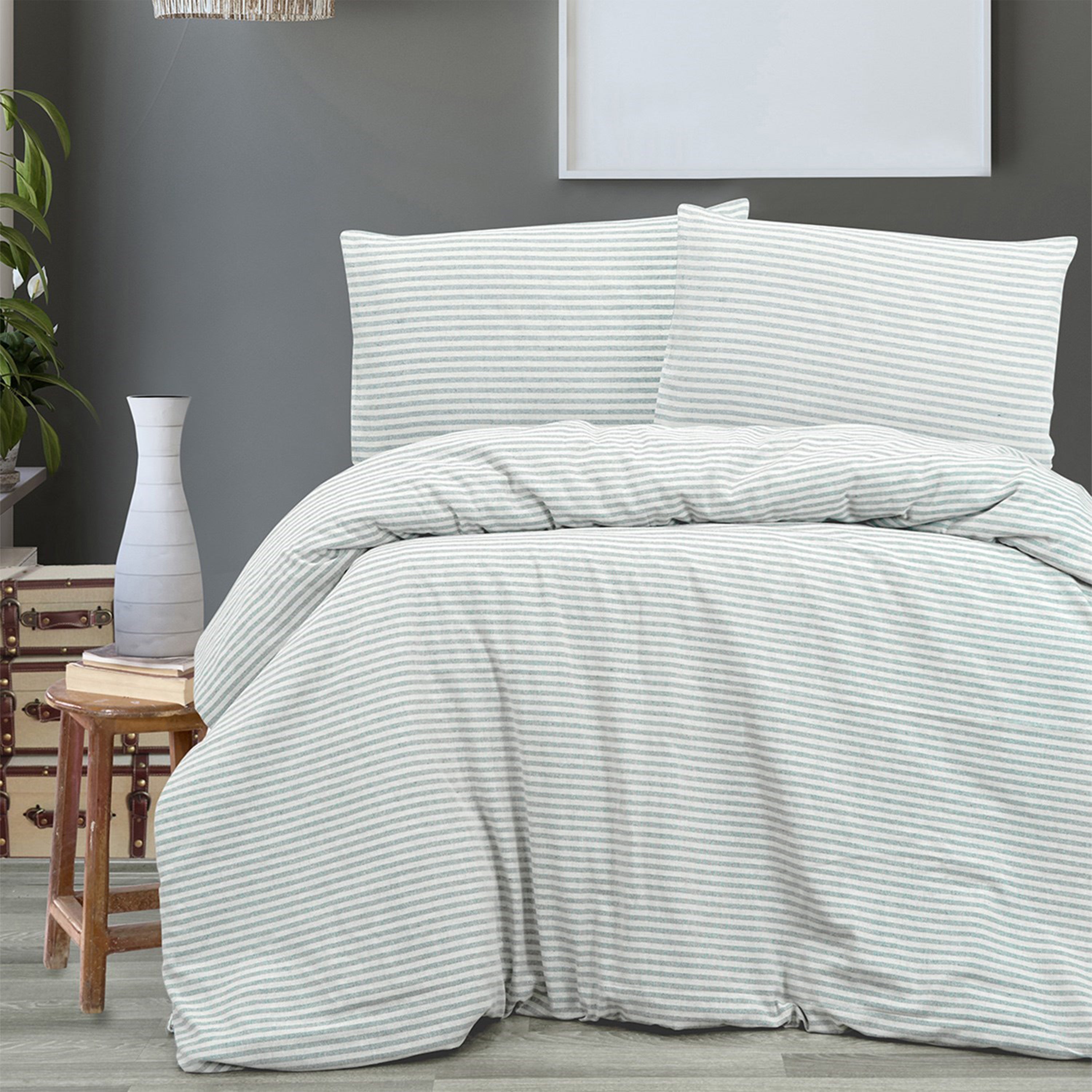 Linen Tile Lacy Duvet Cover & Pillow Set