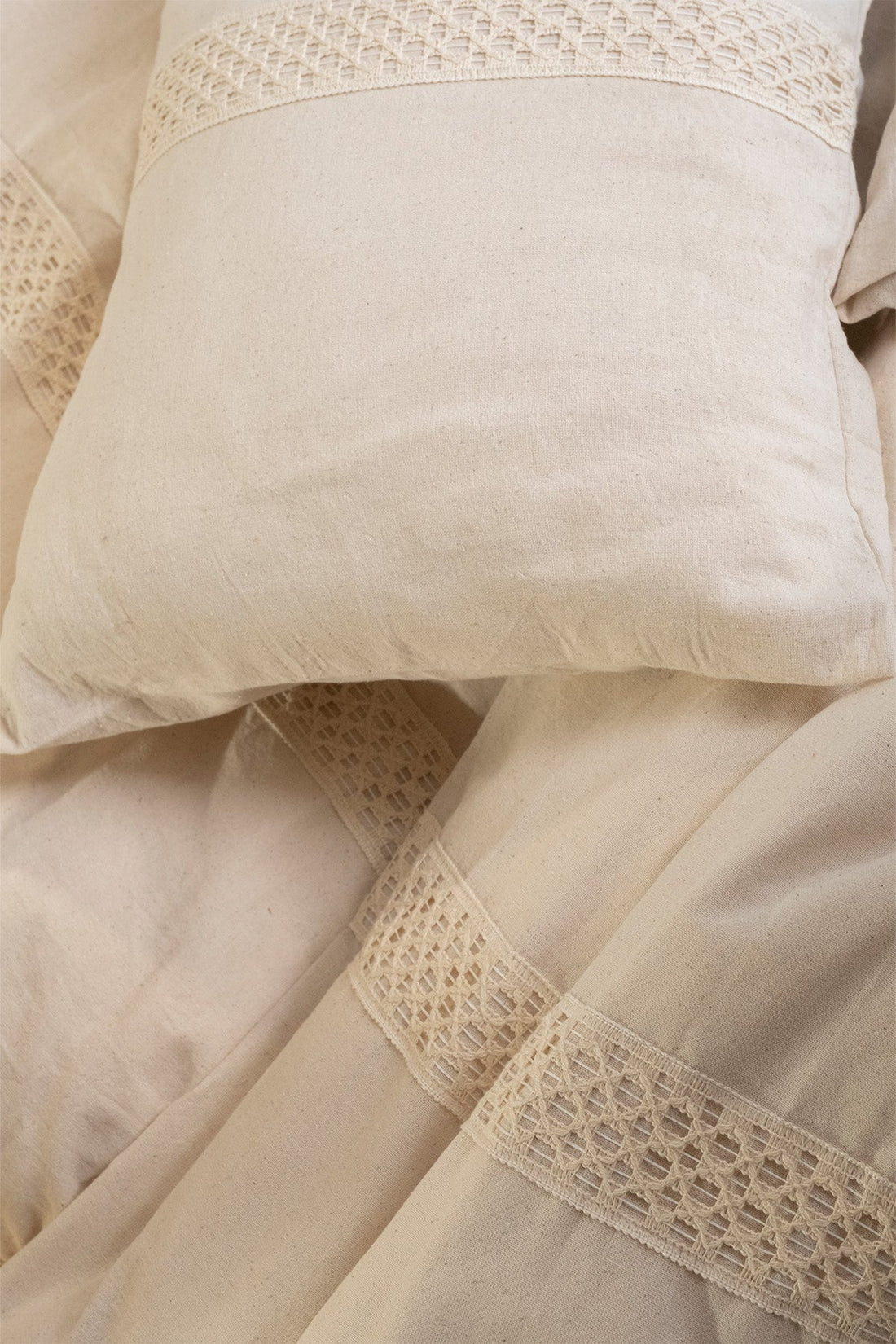 Linen Tile Lacy Duvet Cover & Pillow Set